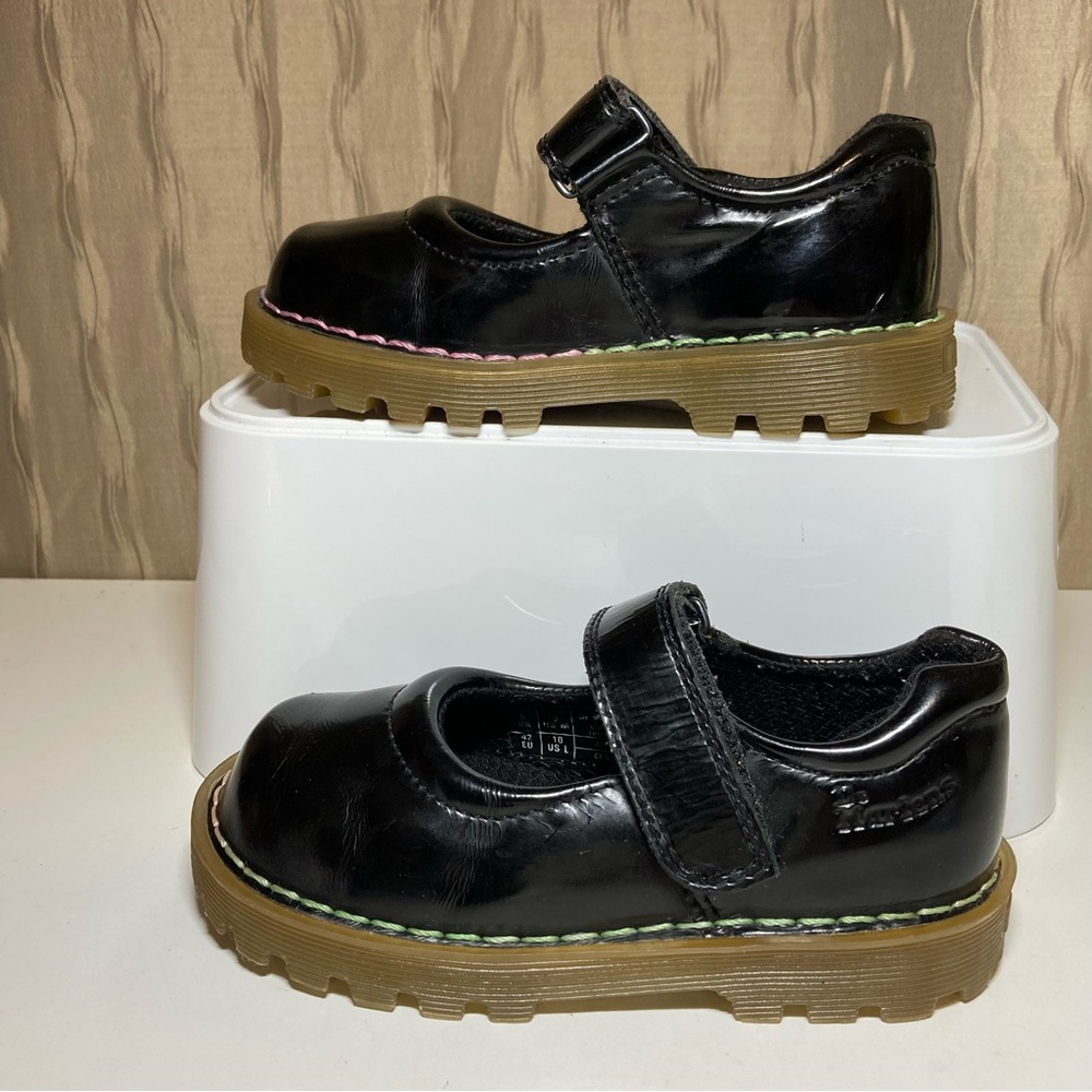 Dr. Martens Tully Mary Jane Toddler Girl's 9 Patent Leather Black Rainbow Stitch - Picture 4 of 16